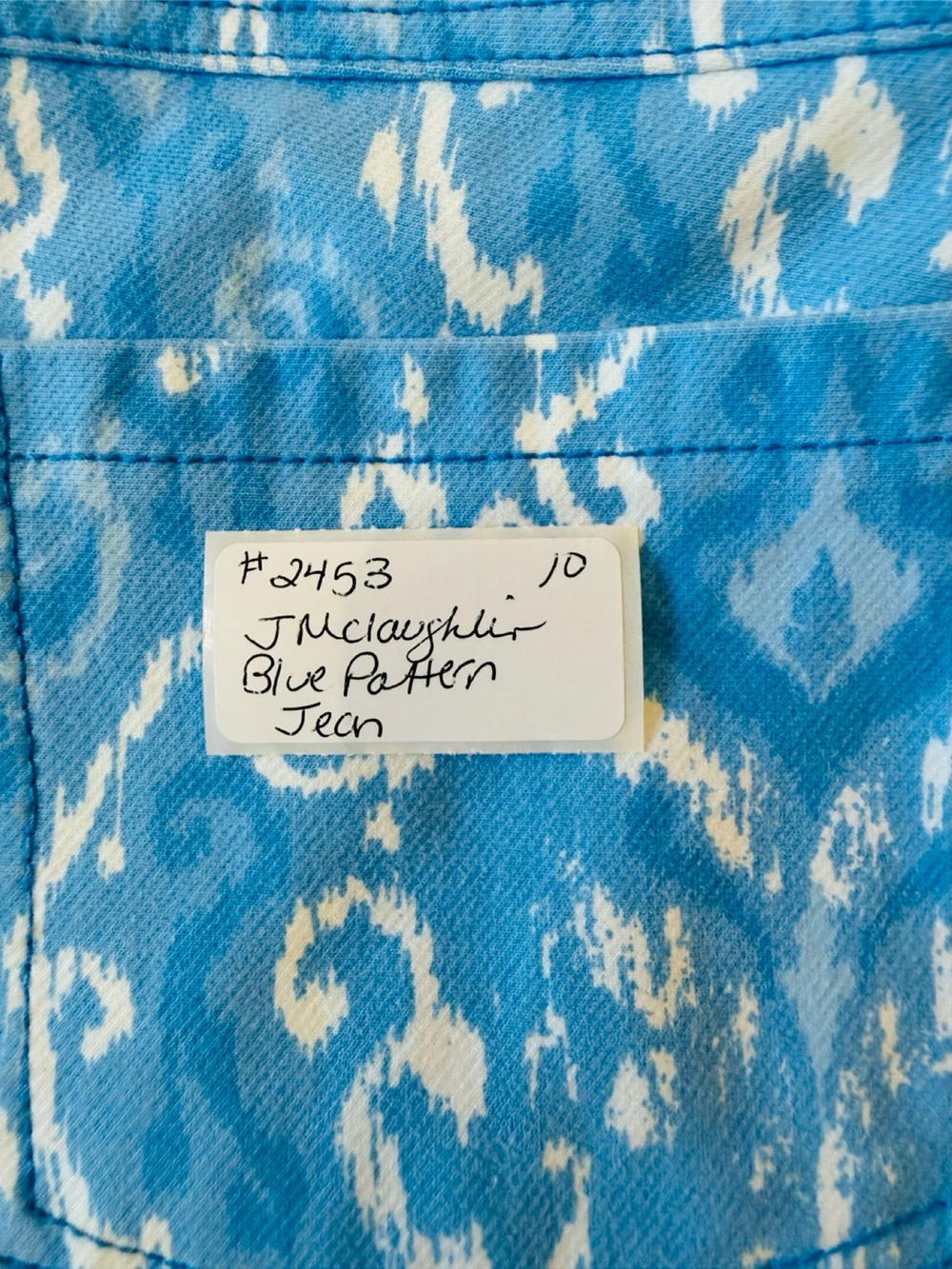 J. McLaughlin Light Blue and White Ikat Lexi Skinny Jeans. Size 10 - Picture 11 of 11